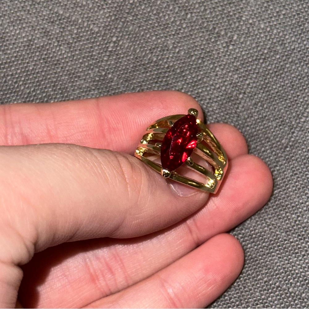 14kt Gold Electroplated Vintage Red Marquis Ring